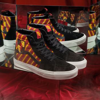 Damske Kotnikove Tenisky Vans x HARRY POTTER™ Gryffindor Sk8-Hi Viacfarebný VA01UPAOL